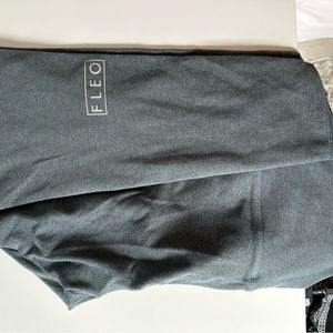 Fleo High Rise Workout Athletic Leggings Large